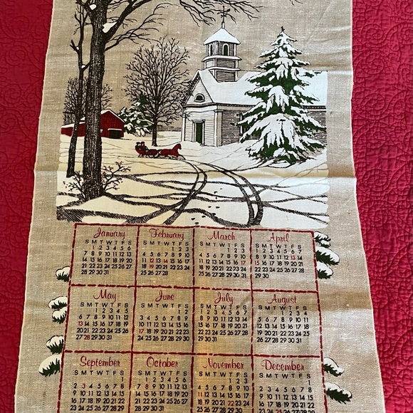 Vintage linen tea towel 1979 Christmas snow barn - Picture 1 of 3